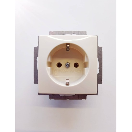 Πρίζα σούκο ιβουάρ μηχανισμός/Πλακίδιο Basic - Busch-Jaeger
