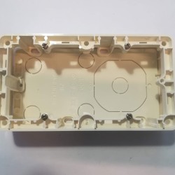 Κουτί τοποθέτησης επιφανείας ιβουάρ 3Θέσεων  - IP41 - L992 - ELKO 