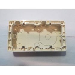 Κουτί τοποθέτησης επιφανείας ιβουάρ 3Θέσεων  - IP41 - L992 - ELKO 