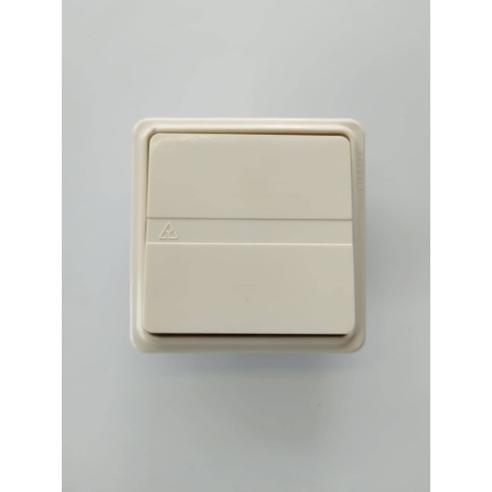 Διακόπτης απλός / Ιβουάρ - Μηχανισμός/Πλακίδιο/Πλαίσιο Trazo - Niessen