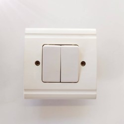 Διακόπτης διπλός λευκό - M3000 - ESEM