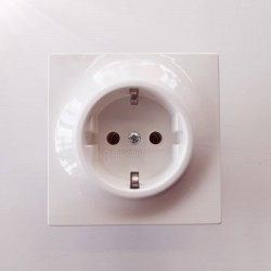 Πρίζα σούκο - Λευκό μηχανισμός/Πλακίδιο Impuls - Busch-Jaeger