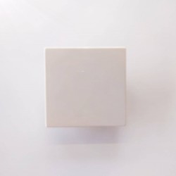 Διακόπτης απλός ιβουάρ - Πλακίδιο Solo/future - Busch-Jaeger