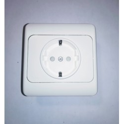 Πρίζα σούκο 2P+E 16A 250V~ White / niko