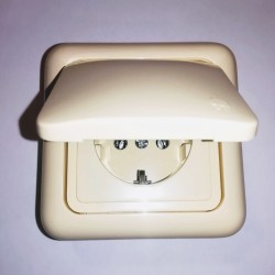 Πρίζα σούκο 2Π+Τ  ασφαλειας με καπάκι - Μπέζ - Sifnos 767 - aliberti