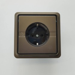 Socket schuko bronze  - Mechanism/plate/Frame Trazo - Niessen